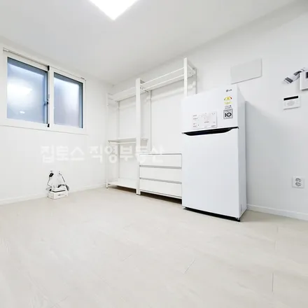 Image 5 - 서울특별시 관악구 봉천동 1646-8 - Apartment for rent
