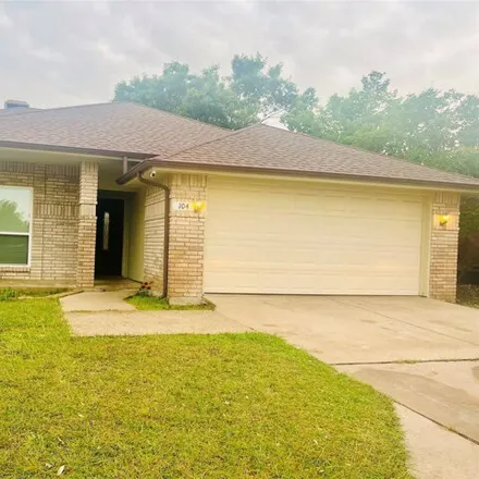 Buy this 3 bed house on 104 Briarglen Dr in Cedar Hill, Texas