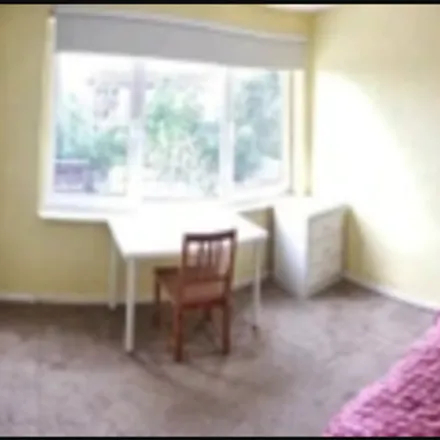 Rent this 6 bed room on 586 Portway in Bristol, BS11 9QF