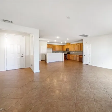 Image 7 - I-215 East Beltway Trail, Henderson, NV 89012, USA - Condo for sale