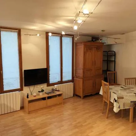Rent this 1 bed apartment on 54 Rue Richer in 75009 Paris, France
