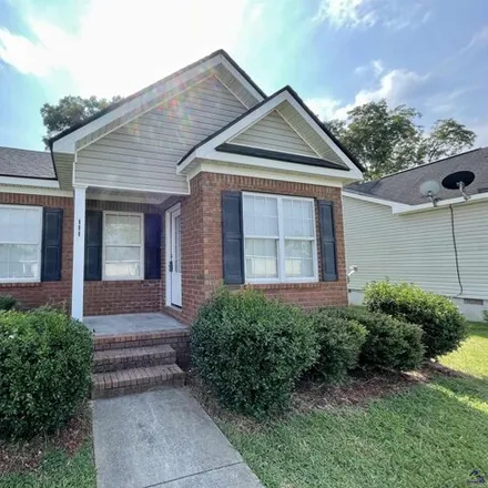 Rent this 2 bed house on 111 Northpointe Dr in Centerville, Georgia