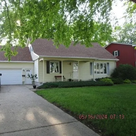 Buy this 3 bed house on 1009 Valley Street in Wahpeton, ND 58075