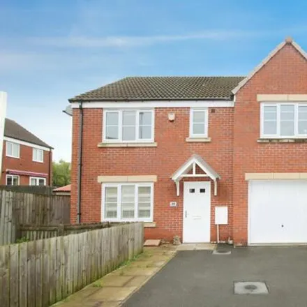 Rent this 5 bed house on The Rowans in Robin Hood, WF3 3FA