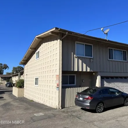 Image 2 - 1093 East Jones Street, Santa Maria, CA 93454, USA - Condo for sale