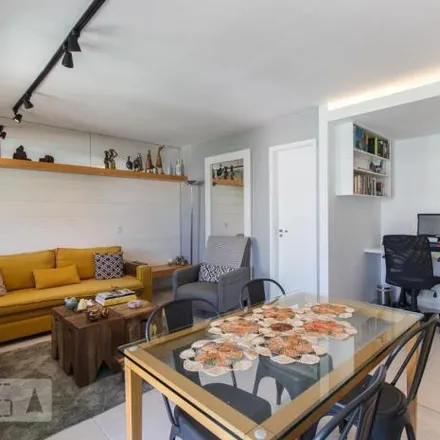Buy this 1 bed apartment on Promenade Apart Hotel in Rua Jornalista Henrique Cordeiro, Barra da Tijuca