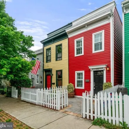 Buy this 2 bed house on 236 North Payne Street in Alexandria, VA 22314
