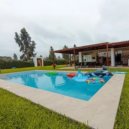 Rent this 15 bed house on LM-123 in Olof Palme 15866, Peru