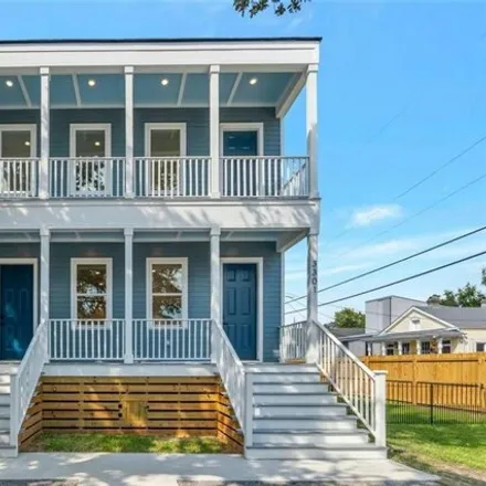 Buy this 2 bed condo on 3313 South Saratoga Street in New Orleans, LA 70115