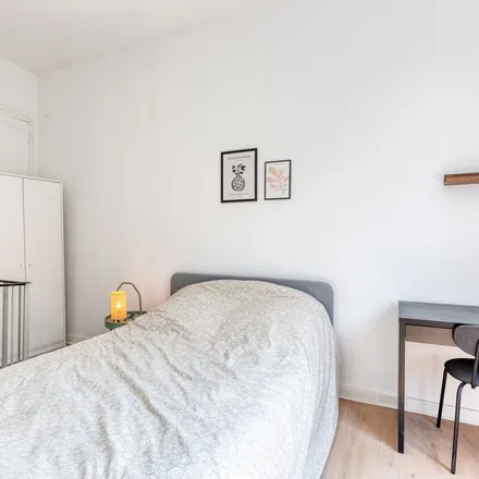 Rent this 1 bed apartment on 27 Boulevard Gambetta in 59200 Tourcoing, France