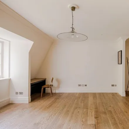 Image 2 - 43 South Street, London, W1K 1HP, United Kingdom - Apartment for rent