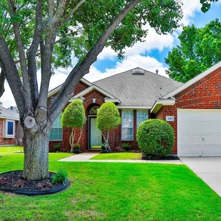 Buy this 3 bed house on 606 Chestnut Drive in Keller, TX 76248