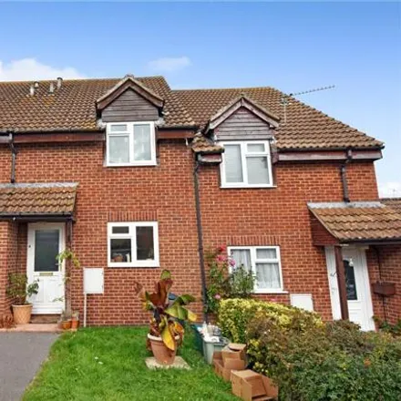 Rent this 2 bed townhouse on Downshire Close in Great Shefford, RG17 7BS