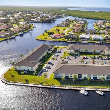 Image 3 - Suzi Street, Punta Gorda, FL 33950, USA - Condo for sale