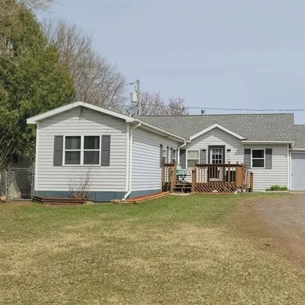 Buy this 3 bed house on 1475 Lincoln Avenue in Cloquet, MN 55720