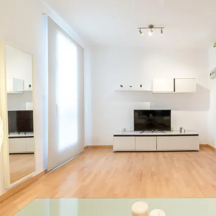 Rent this 1 bed apartment on Calle de Guipúzcoa in 14, 28003 Madrid