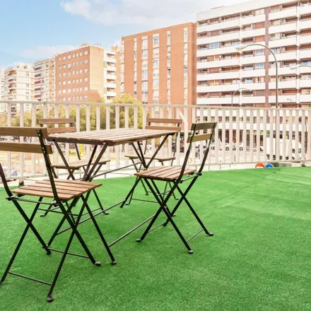 Image 2 - Calle de Santander, 1, 50010 Zaragoza, Spain - Apartment for rent