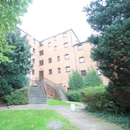 Rent this 2 bed room on Blackfriars Street in Glasgow, G1 1HF