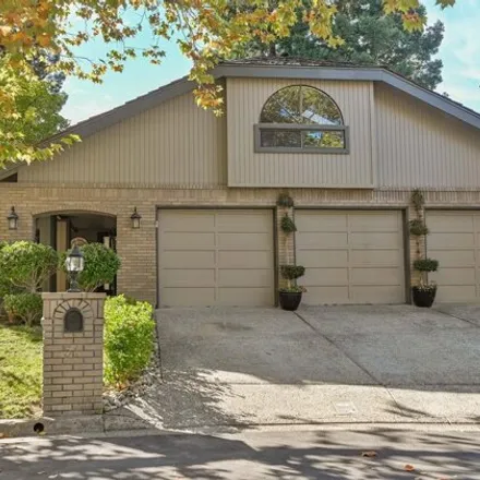 Buy this 4 bed house on 98 Live Oak Lane in Blackhawk, Contra Costa County
