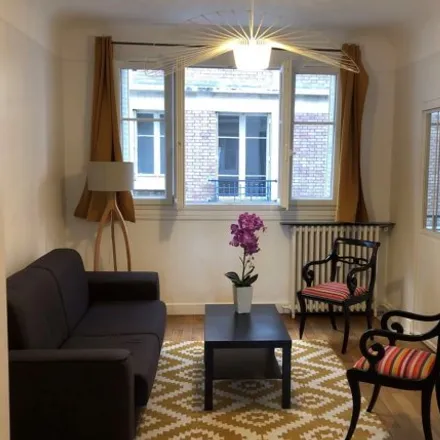 Rent this 1 bed apartment on Paris in 17th Arrondissement, FR