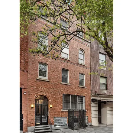 Image 1 - 83 East 2nd Street, New York, NY 10003, USA - Townhouse for rent
