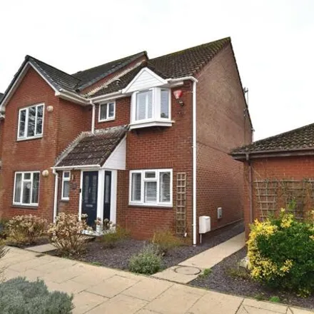 Buy this 3 bed house on Pine Cottage in Bramshaw Way, Barton on Sea