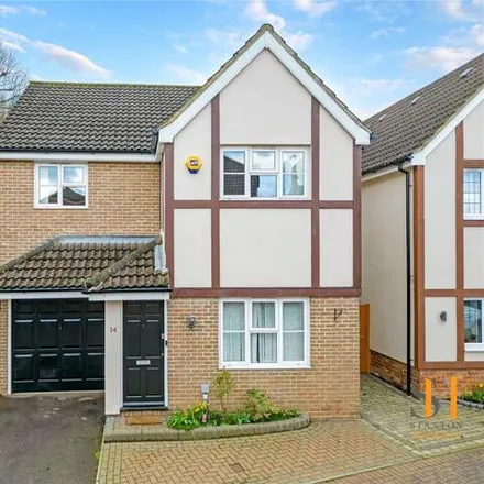 Buy this 4 bed house on Sussex Court in Billericay, CM12 0FB