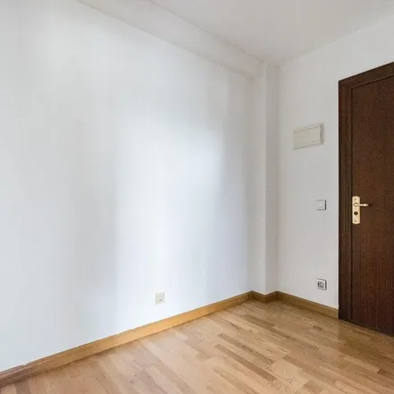 Rent this 2 bed apartment on Campo Valdés in 33201 Gijón, Spain