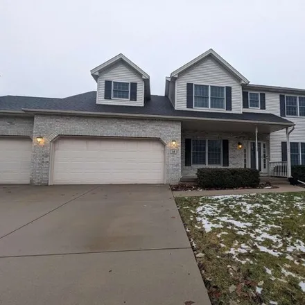 Buy this 4 bed house on 30 Paige Place in Bloomington, IL 61704