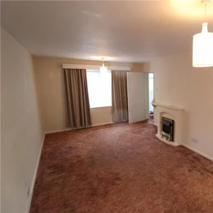 Image 4 - unnamed road, Basildon, SS14 1JN, United Kingdom - Townhouse for sale