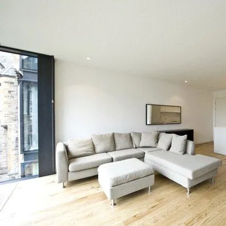 Image 2 - 24 Simpson Loan, City of Edinburgh, EH3 9GD, United Kingdom - Apartment for rent