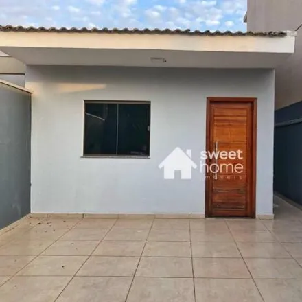 Buy this 3 bed house on Rua Sucuri in Pioneiros Catarinenses, Cascavel - PR