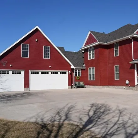 Buy this 3 bed house on Saint Peters Episcopal Church in East 13th Street, Lexington