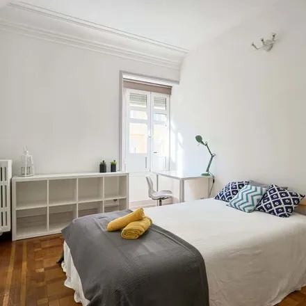 Rent this 13 bed room on Presença Marquês in Rua Rodrigo da Fonseca, 1250-272 Lisbon