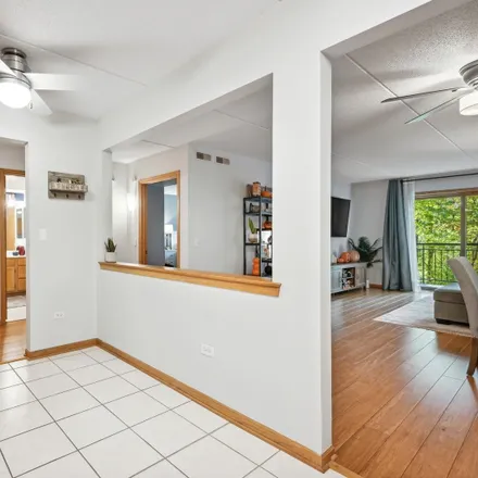 Image 8 - 5406 North Lowell Avenue, Chicago, IL 60630, USA - House for sale