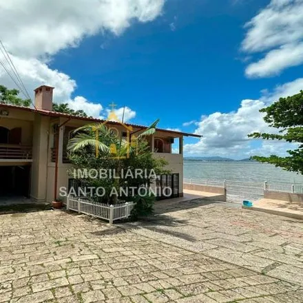 Buy this 6 bed house on Servidão Jandira Pires da Cunha in Sambaqui, Florianópolis - SC
