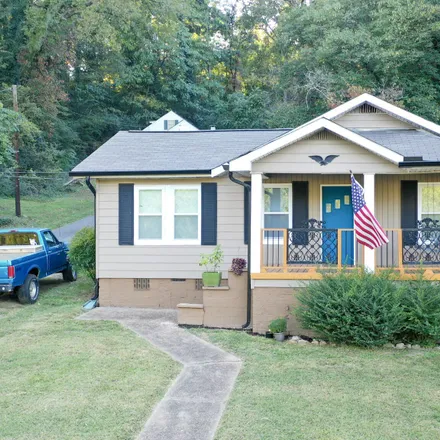 Buy this 2 bed house on 1021 West Elmwood Drive in Woodland Heights, Chattanooga