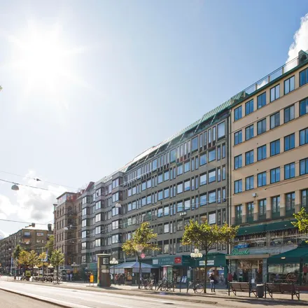 Rent this 2 bed apartment on Brödernas in Kungsportsavenyen, 411 37 Gothenburg