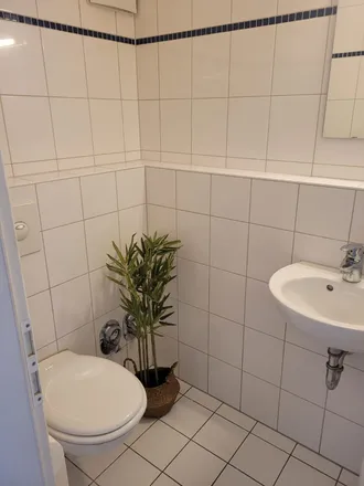 Rent this 2 bed apartment on Schrempfstraße 16 in 70597 Stuttgart, Germany