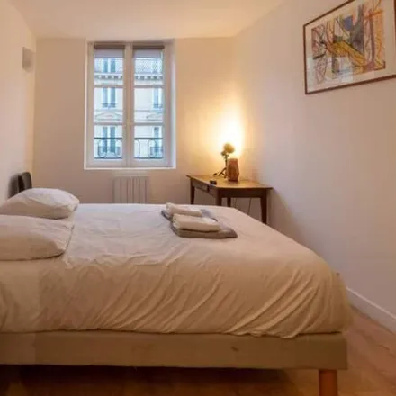 Image 5 - Rue Saint-Denis, 75001 Paris, France - Apartment for rent