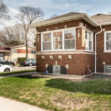 Image 1 - 7701 South Chappel Avenue, Chicago, IL 60617, USA - House for sale