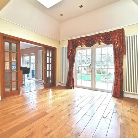 Rent this 5 bed apartment on 6 Wendover Drive in London, KT3 6RN