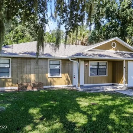 Rent this 3 bed house on 1131 35th Avenue Southwest in Florida Ridge, FL 32968