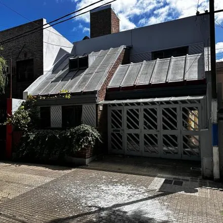 Rent this 3 bed house on Calle 33 485 in Partido de La Plata, 1900 La Plata
