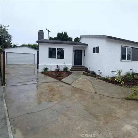 Image 2 - 6132 Wolfe St, California, 90713 - House for sale