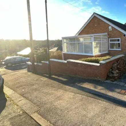 Buy this 2 bed house on Prospect Road in Chesterfield, S41 9DE