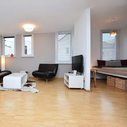 Image 8 - Santander, Neue Brücke 1, 70173 Stuttgart, Germany - Apartment for rent
