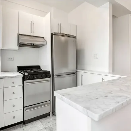 Image 3 - 246 East 23rd Street, New York, NY 10010, USA - Apartment for rent
