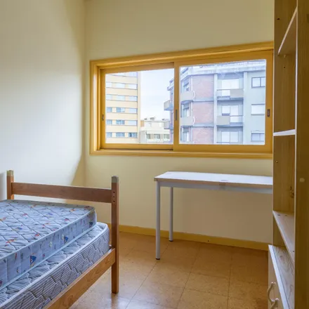 Rent this 4 bed room on ERA Boavista in Rua Gonçalo Sampaio, 4150-367 Porto