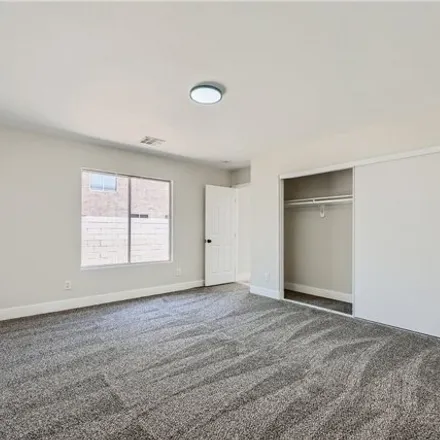 Image 6 - 8644 Blowing Pines Drive, Las Vegas, NV 89143, USA - House for sale